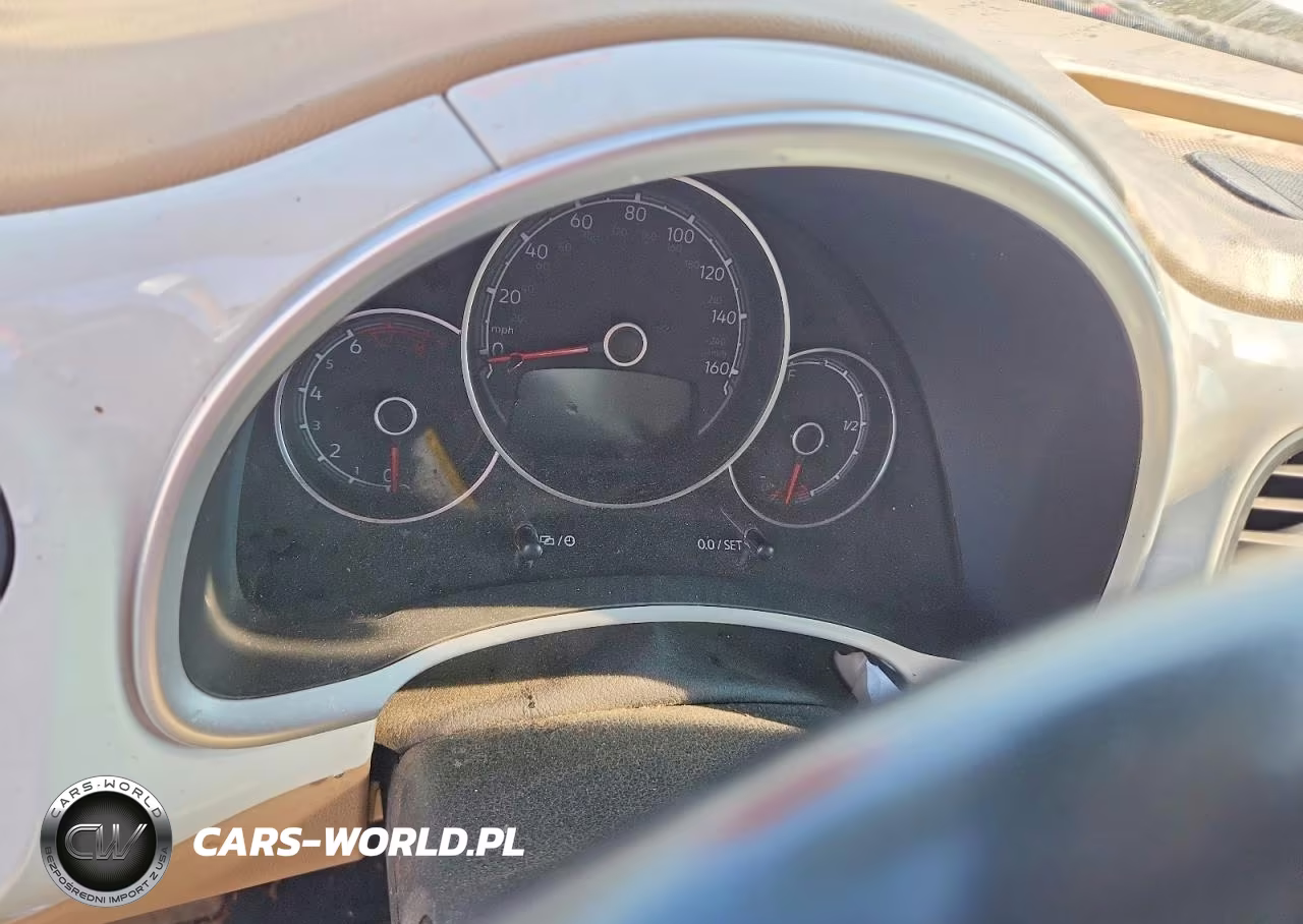 2019 Volkswagen Beetle S VIN:3VW5DAAT1KM509603 - 9
