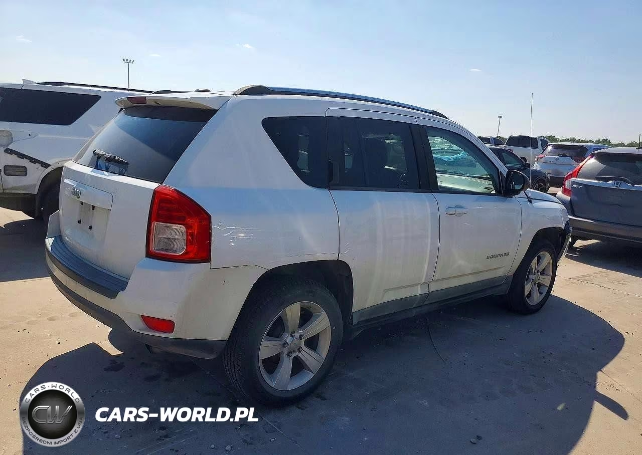 2011 Jeep Compass Sport VIN:1J4NT1FA0BD290376 - 3