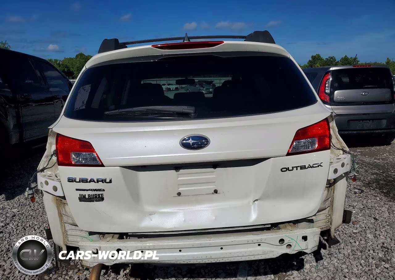 2013 Subaru Outback 2.5I Limited VIN:4S4BRCKC2D3233255 - 6