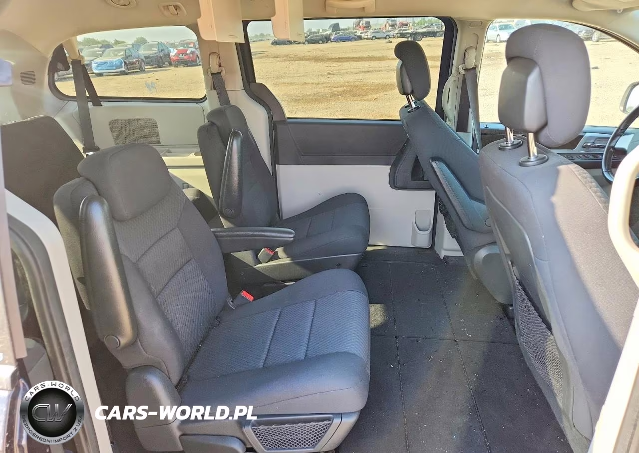 2010 Dodge Grand Caravan Crew VIN:2D4RN6DX5AR336420 - 11