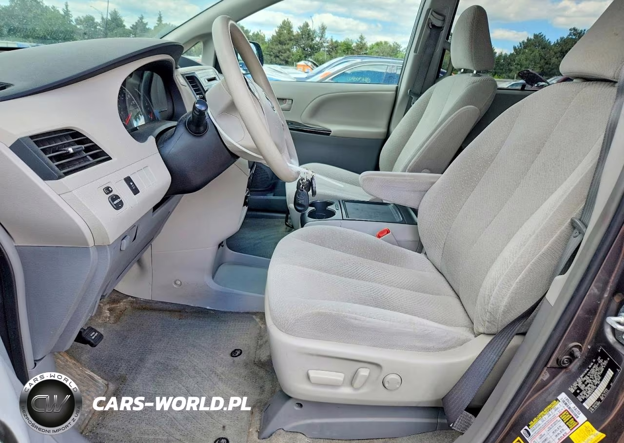2014 Toyota Sienna Le VIN:5TDKK3DC3ES477793 - 7