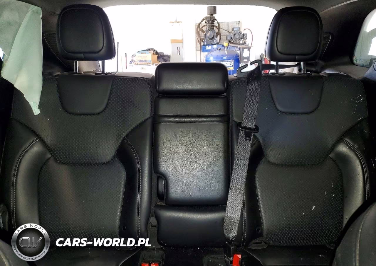 2019 Jeep Cherokee Limited VIN:1C4PJMDX7KD378340 - 10