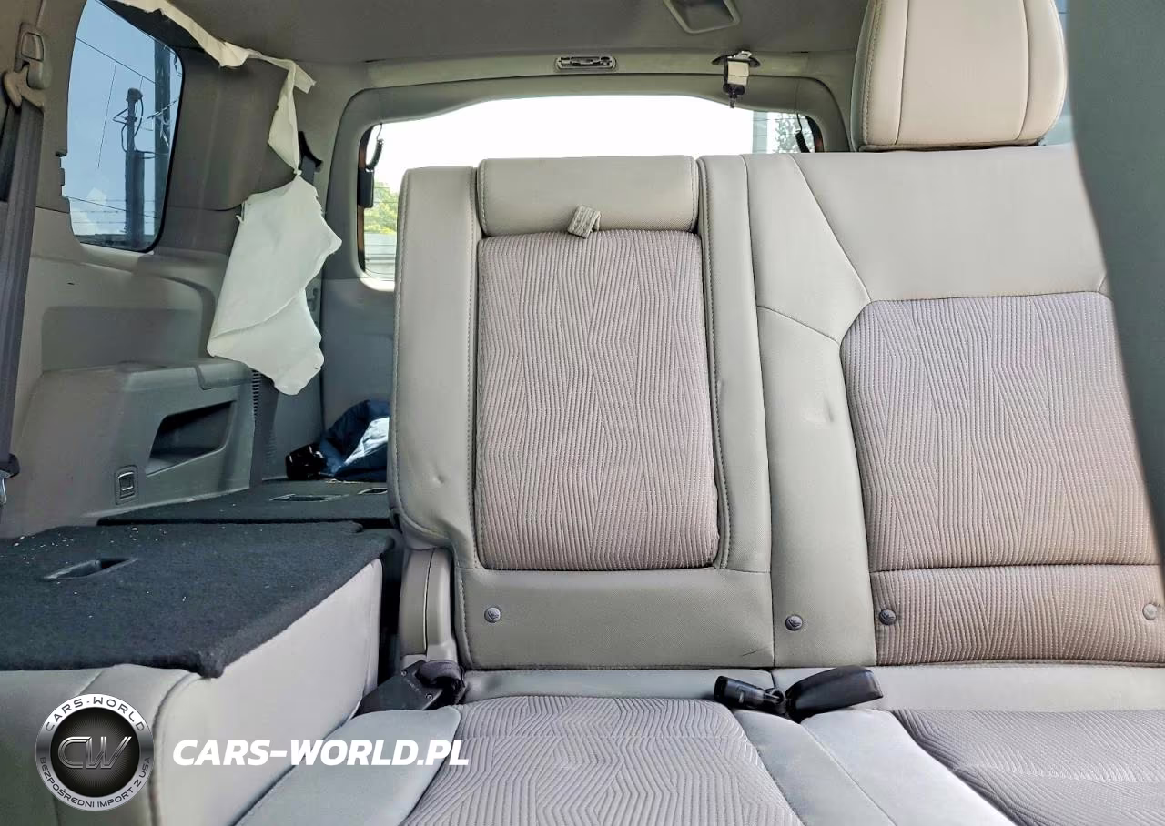 2015 Honda Pilot Se VIN:5FNYF3H37FB020161 - 10