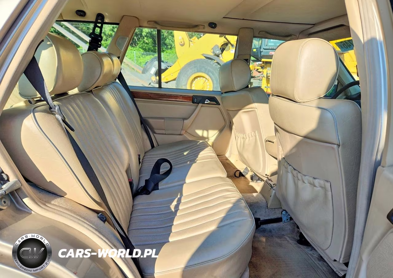 1995 Mercedes-Benz E 320 VIN:WDBEA92E4SF319352 - 11