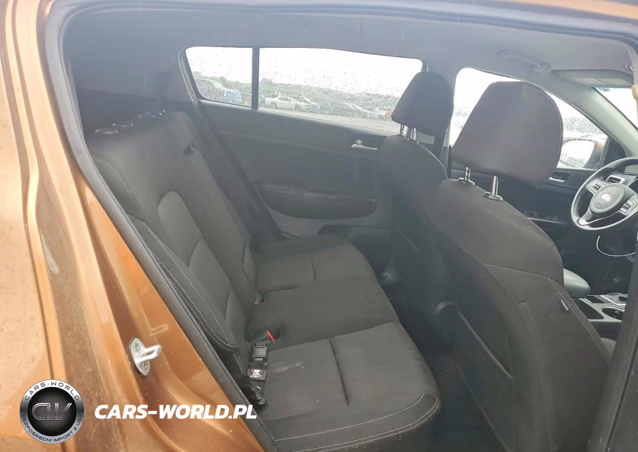 2019 Kia Sportage Lx VIN:KNDPMCAC4K7587861 - 10