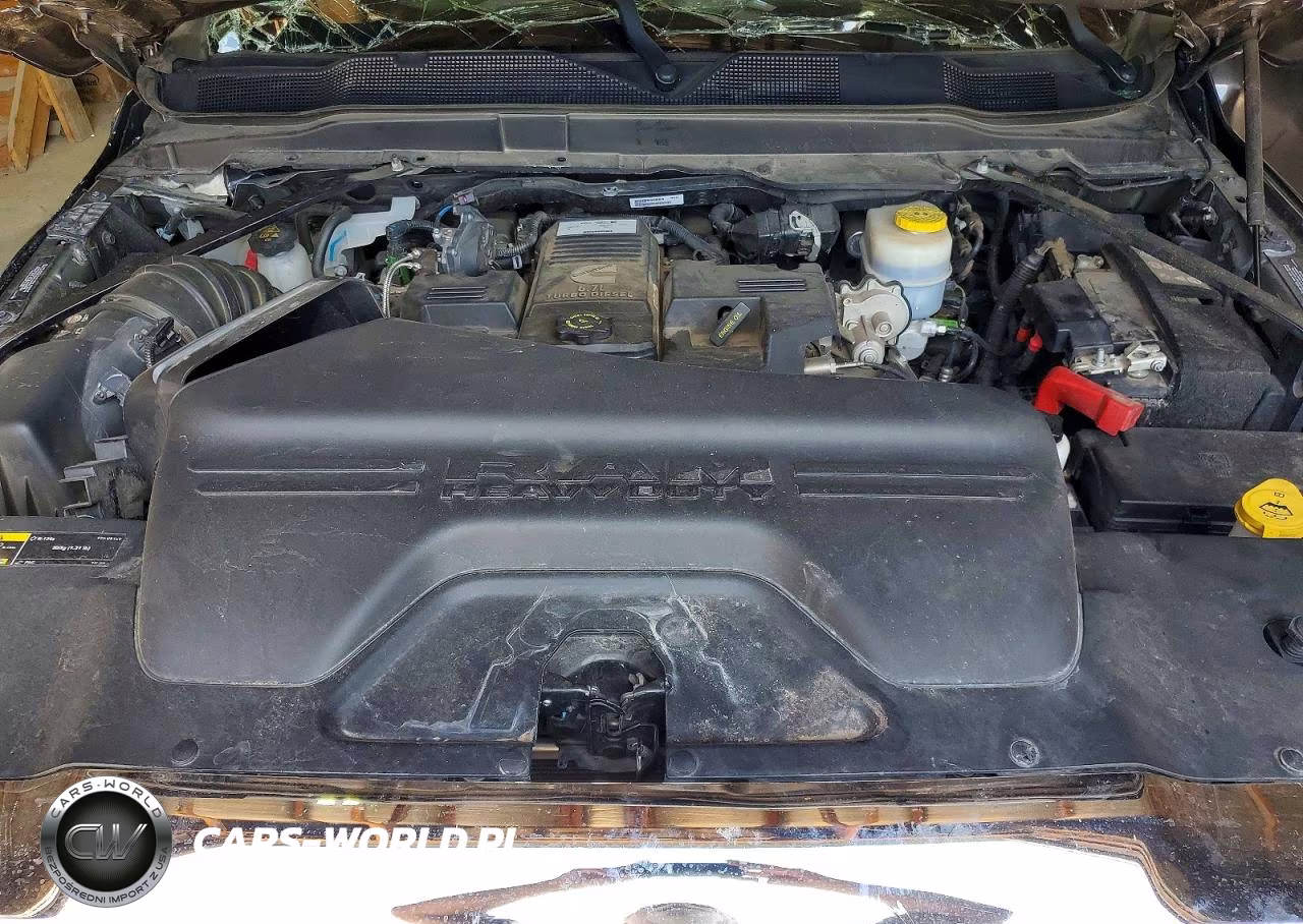 2020 Ram 2500 Laramie VIN:3C6UR5FL6LG266734 - 11