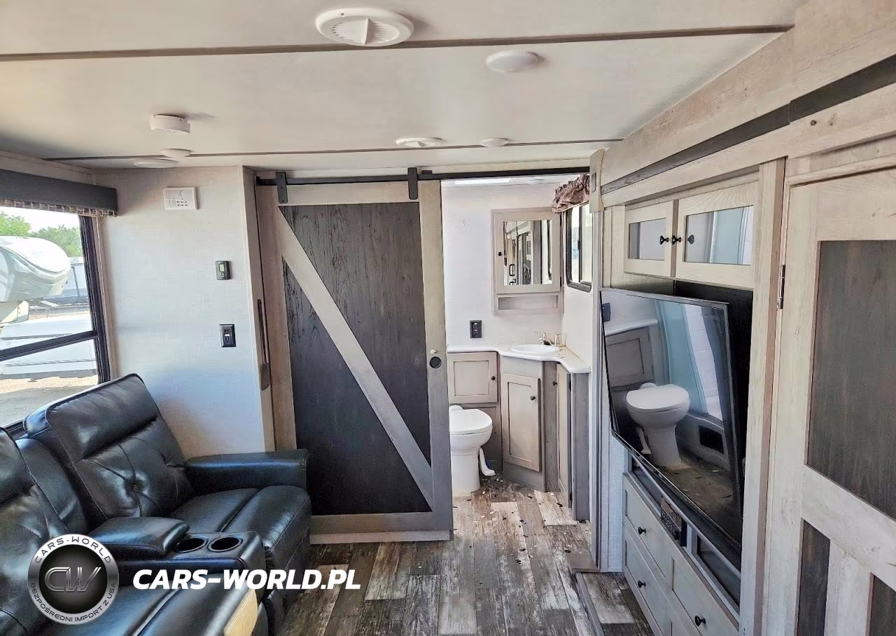 2019 Keystone Outback Camper VIN:4YDT2802XKB451769 - 6