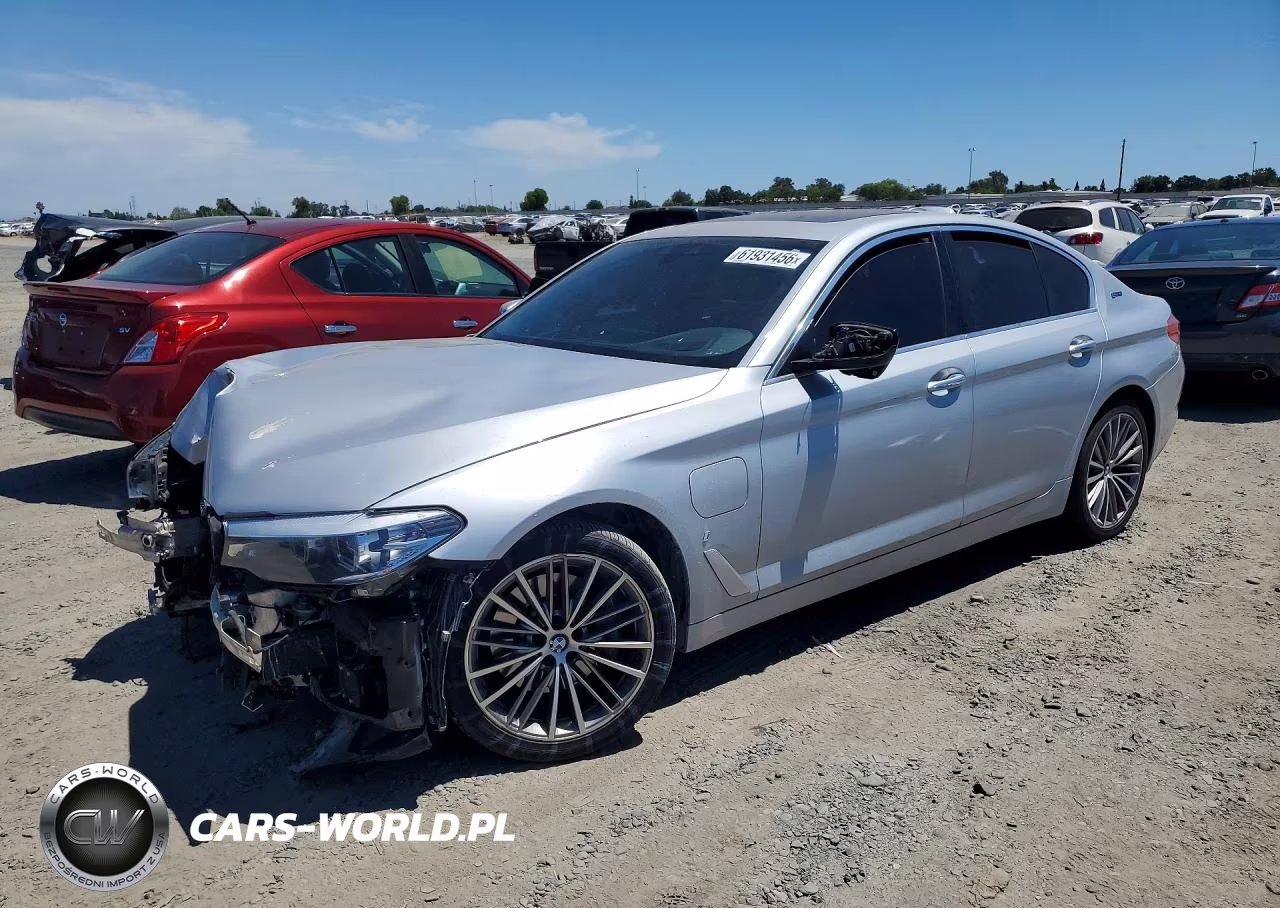 2018 BMW 530E – zdjęcie 1 z 12