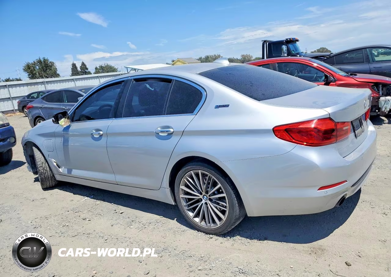 2018 BMW 530E VIN:WBAJA9C55JB253346 - 2