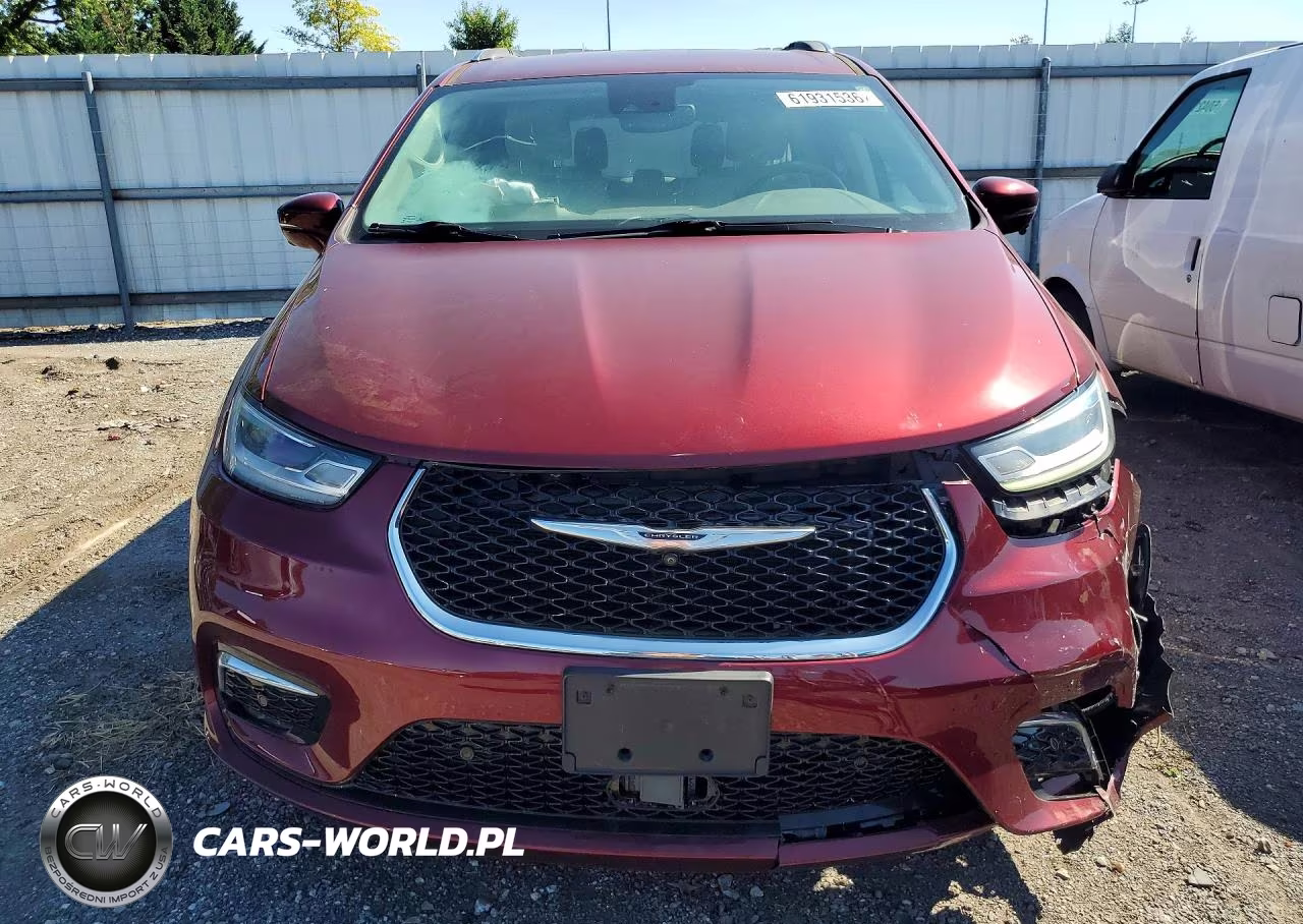 2021 Chrysler Pacifica Touring L VIN:2C4RC1BGXMR556729 - 5