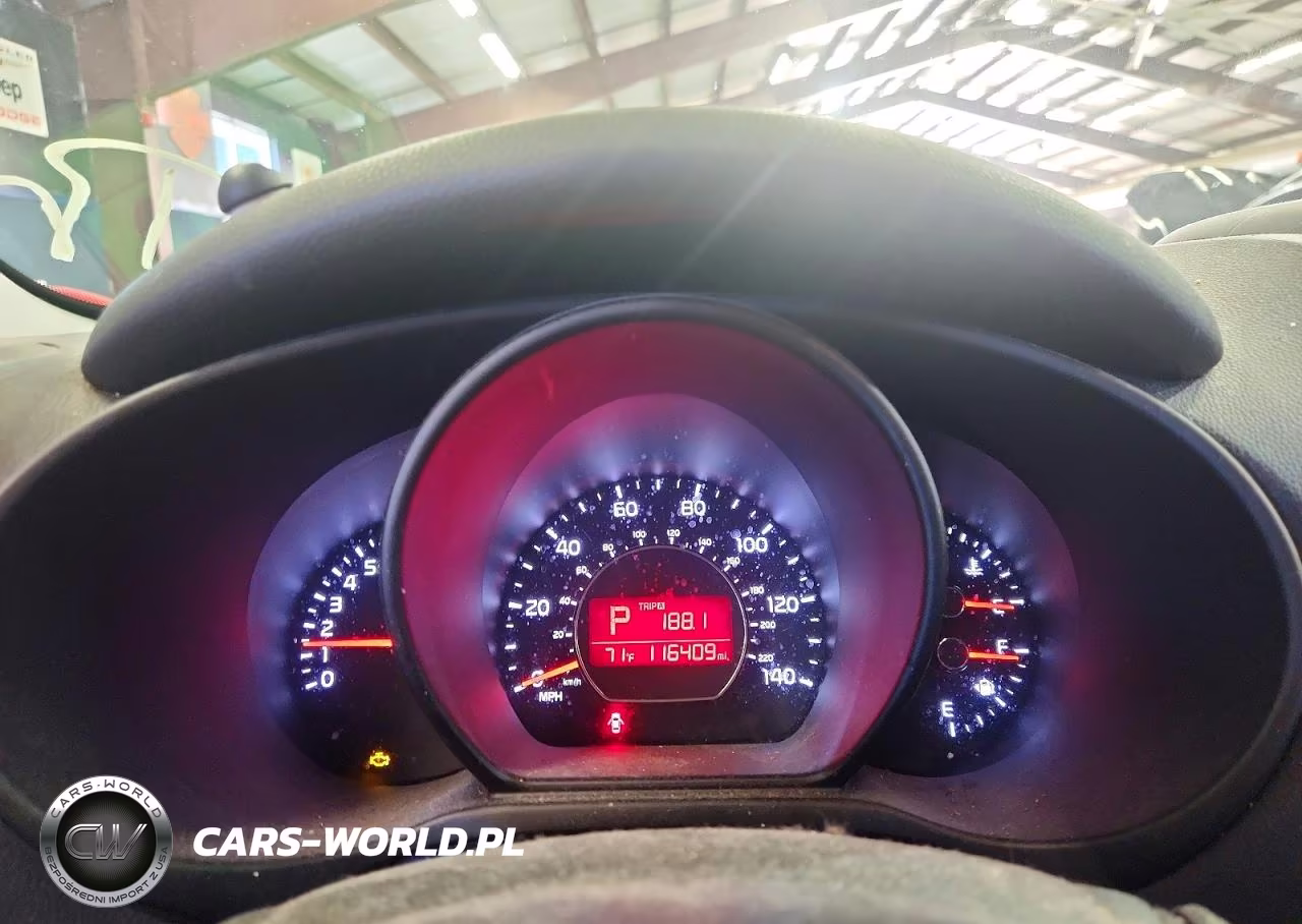 2014 Kia Soul Base VIN:KNDJN2A23E7733918 - 9