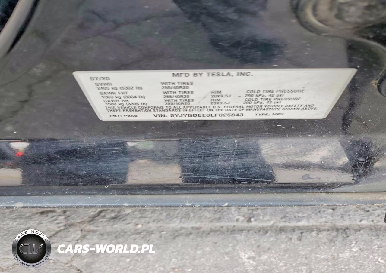 2020 Tesla Model Y VIN:5YJYGDEE8LF025843 - 12