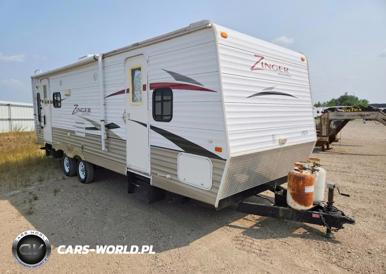 2010 Zinger Recreational Vehicle (Rv)