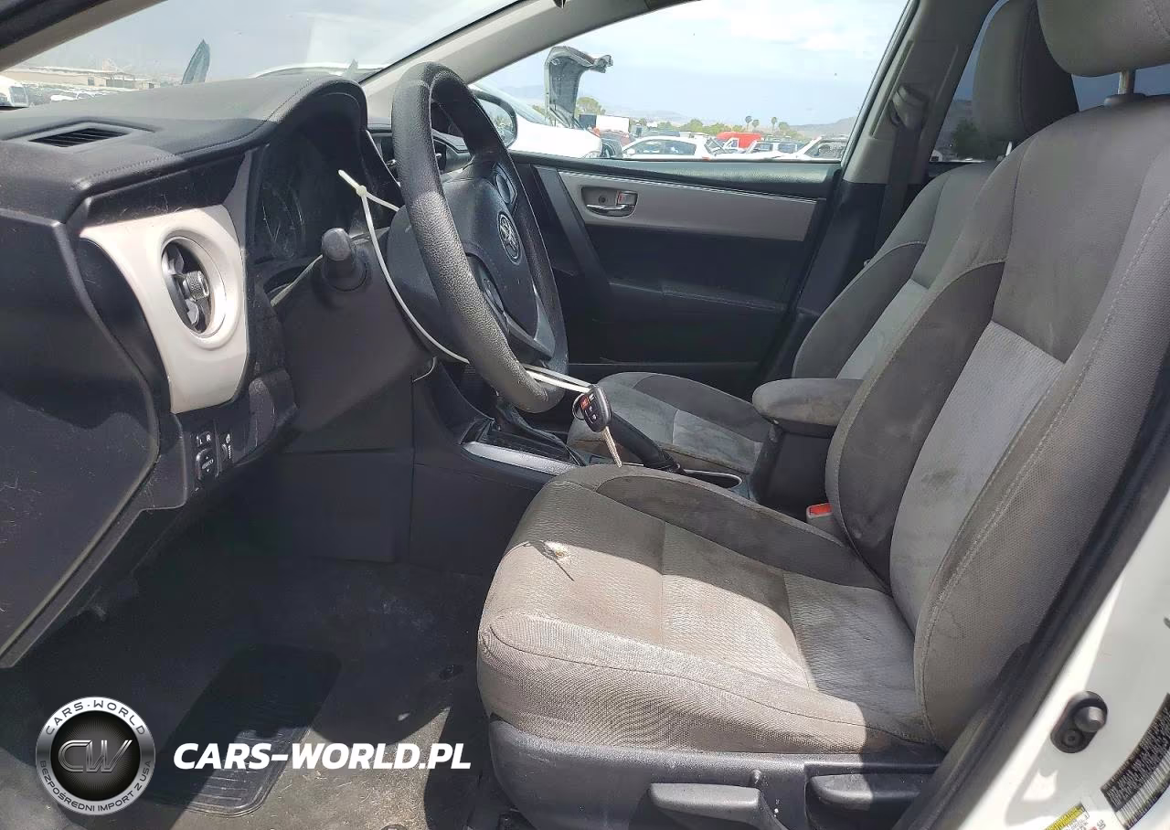2019 Toyota Corolla Le VIN:2T1BURHE3KC152266 - 7