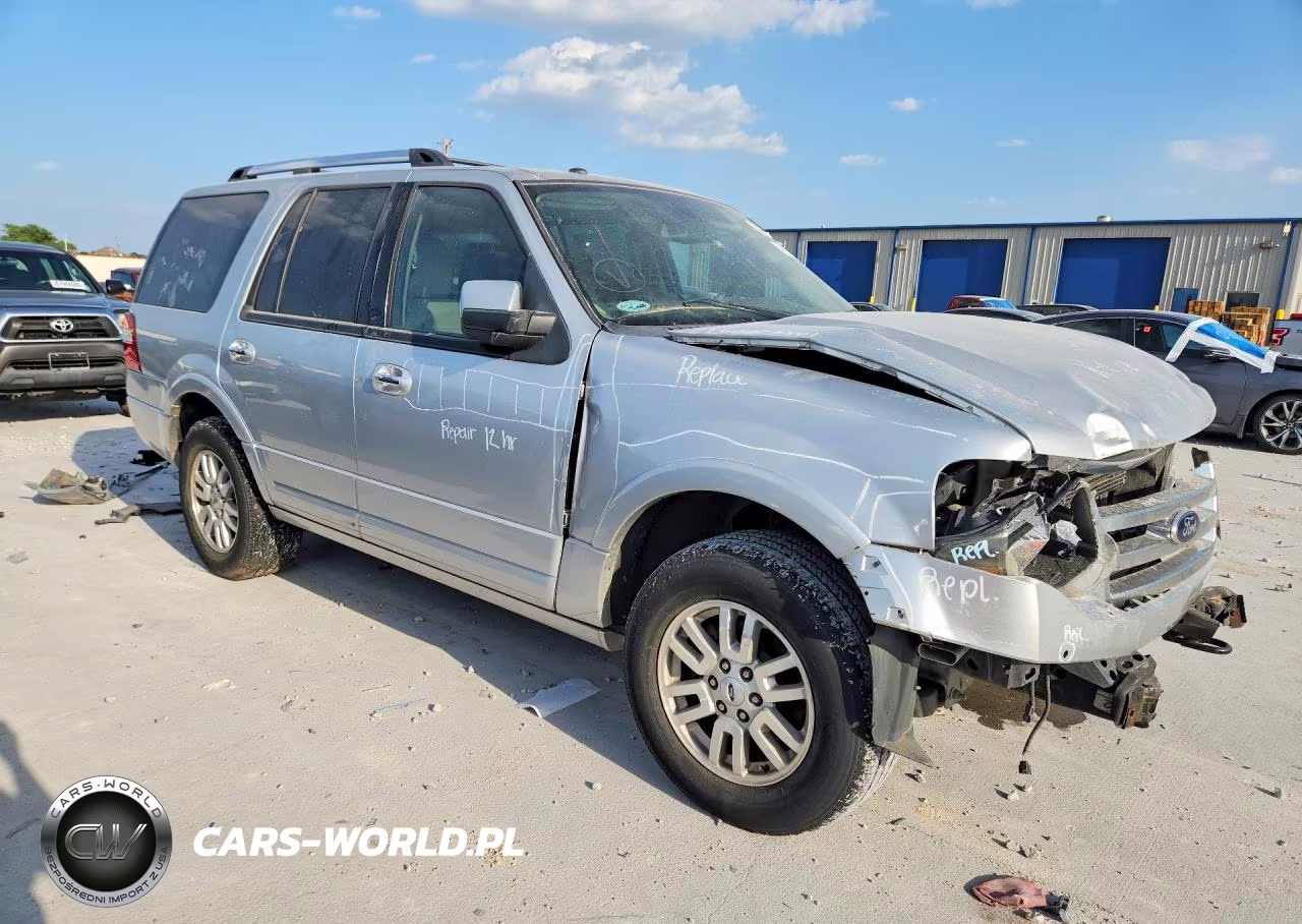 2012 Ford Expedition Limited VIN:1FMJU2A54CEF35754 - 4