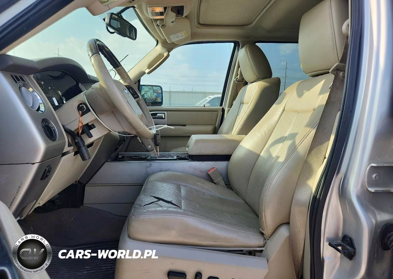 2012 Ford Expedition Limited VIN:1FMJU2A54CEF35754 - 7