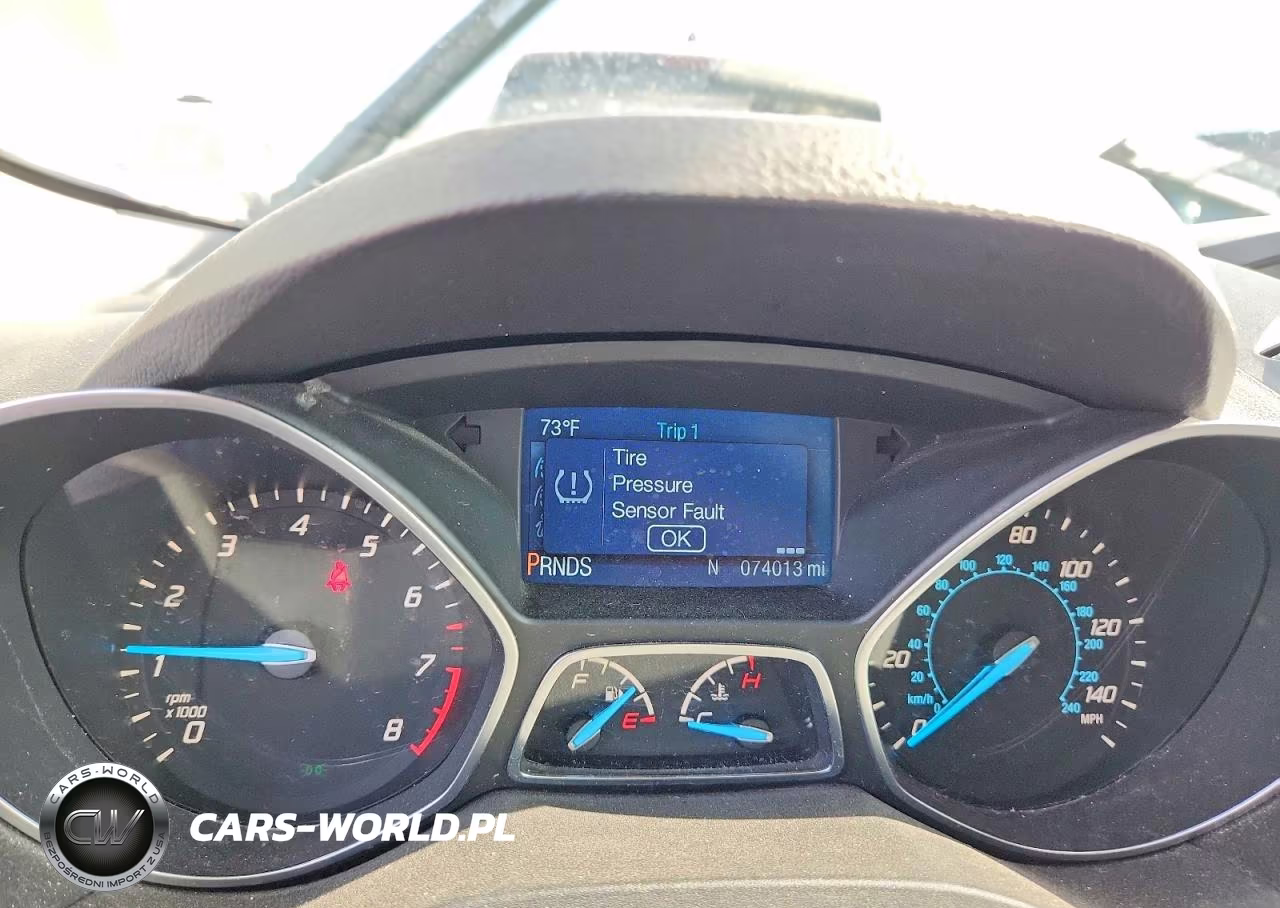 2015 Ford Escape S VIN:1FMCU0F70FUB26507 - 9