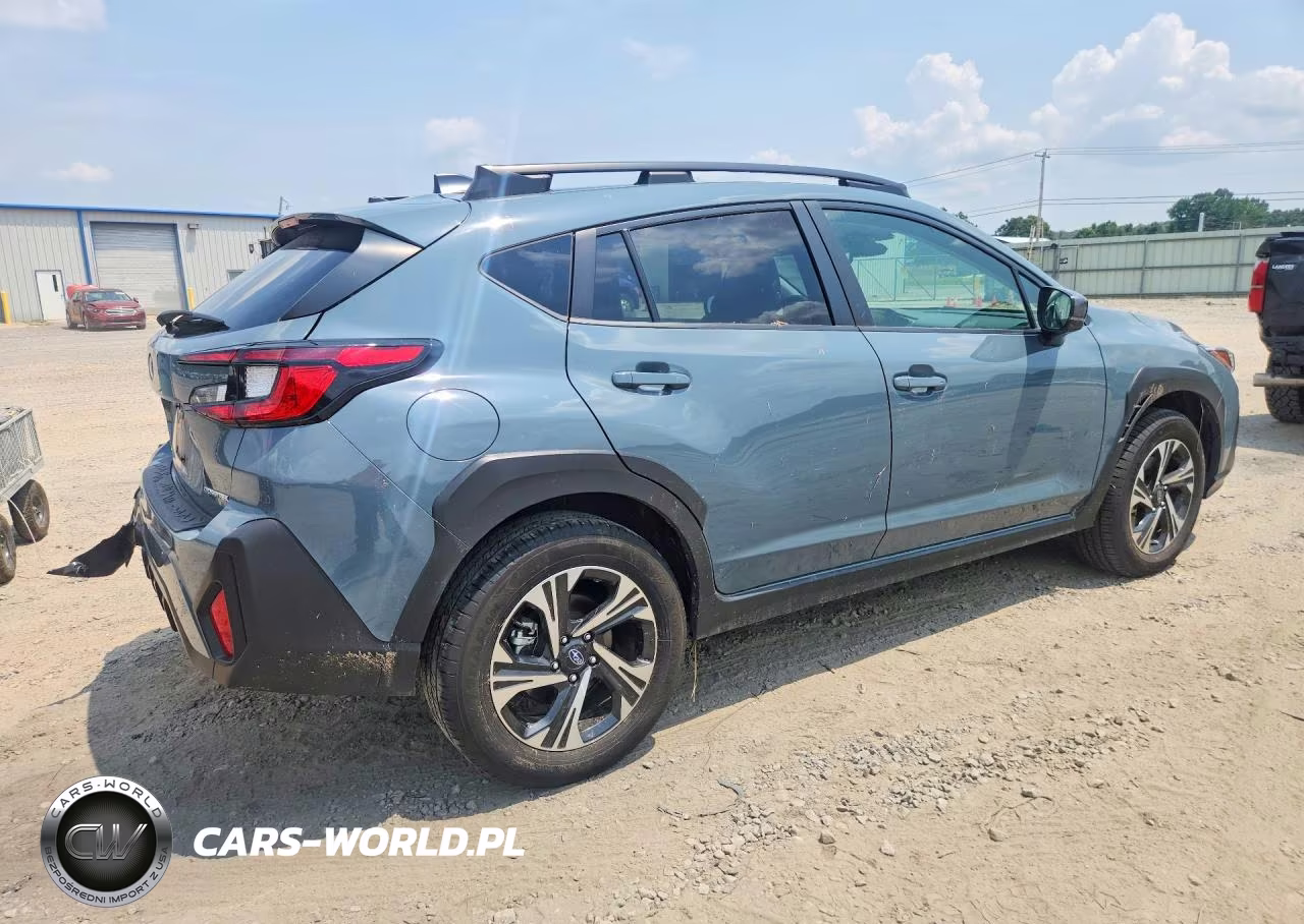 2024 Subaru Crosstrek Premium VIN:JF2GUADC7R8311745 - 3