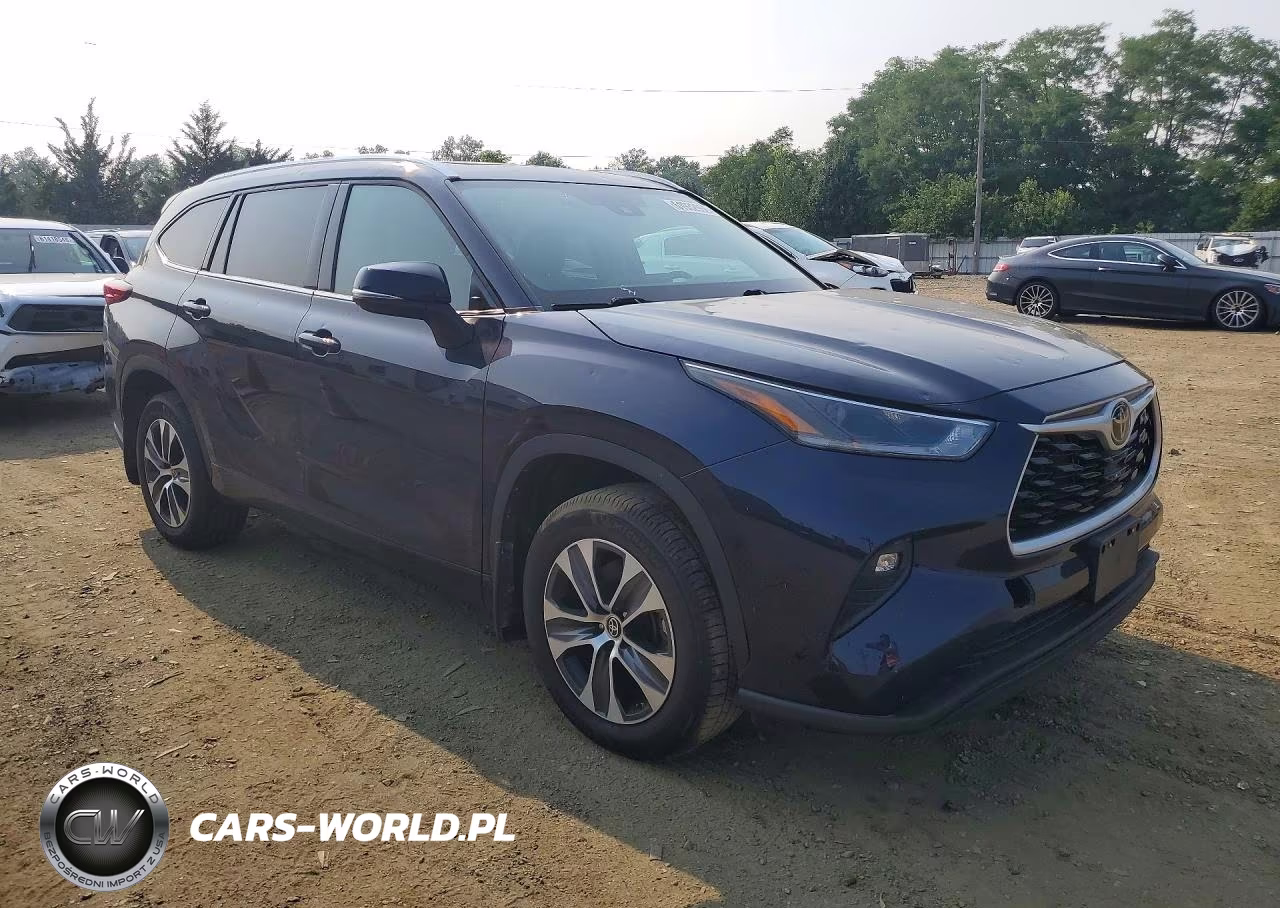 2021 Toyota Highlander Xle VIN:5TDGZRBH2MS557796 - 4