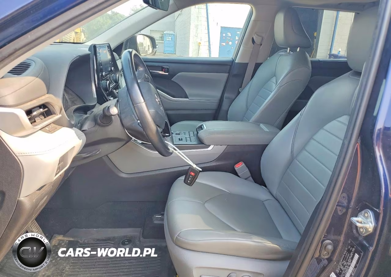 2021 Toyota Highlander Xle VIN:5TDGZRBH2MS557796 - 7