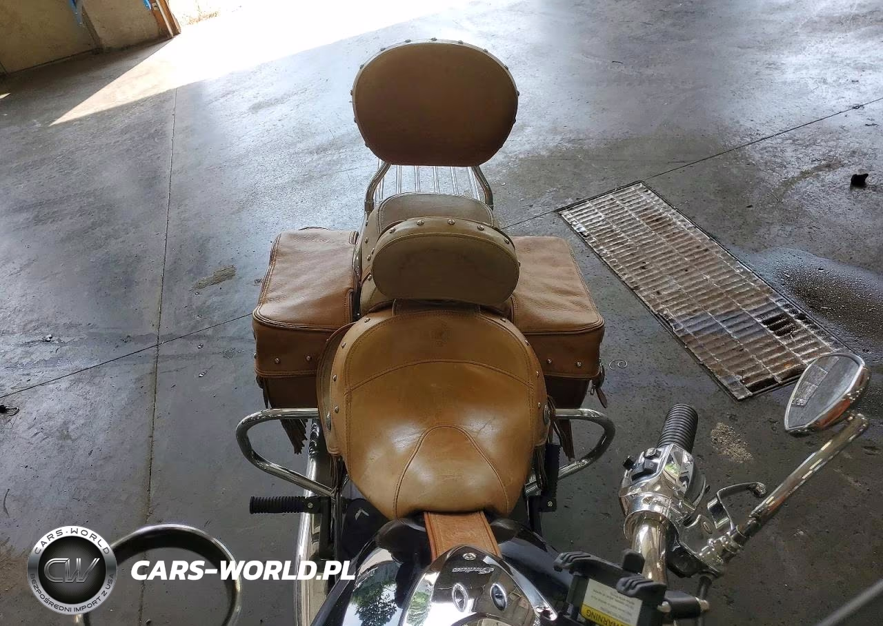 2014 Indian Motorcycle Co. Chief Vintage VIN:56KCCVAA7E3310400 - 5