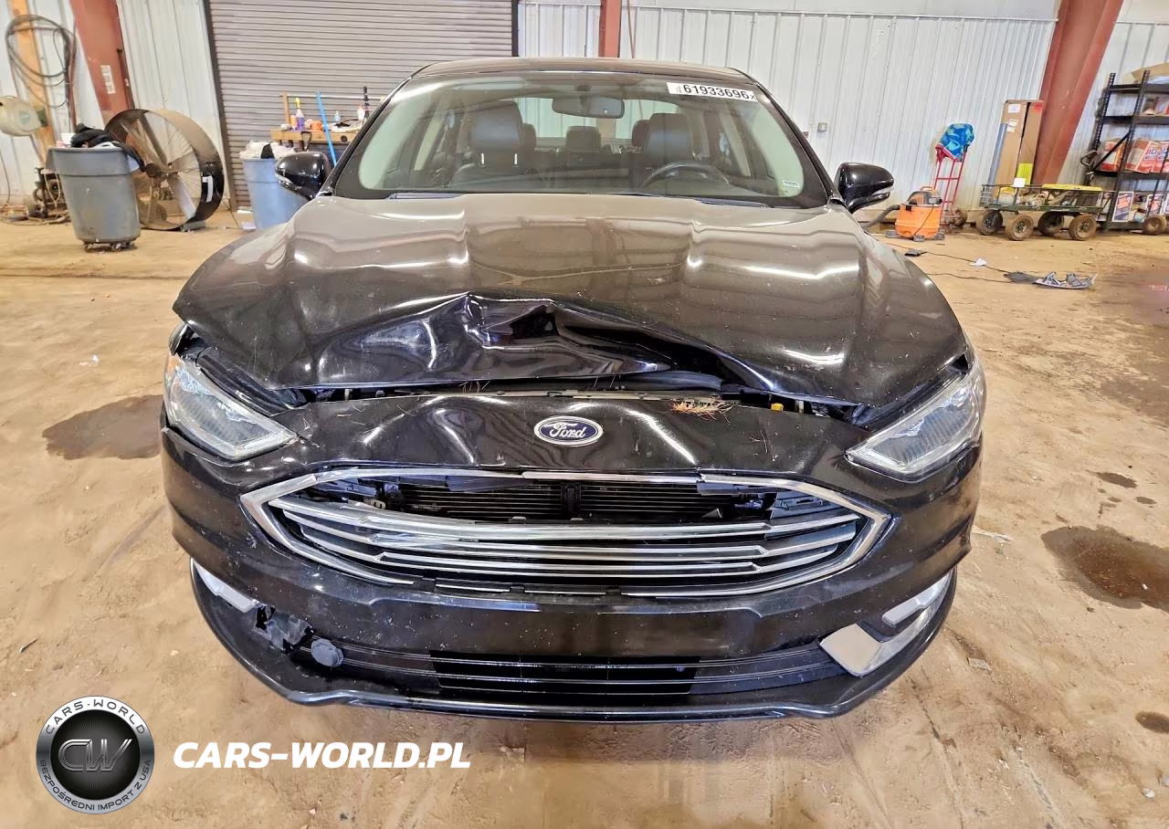 2017 Ford Fusion Se VIN:3FA6P0T91HR100884 - 5