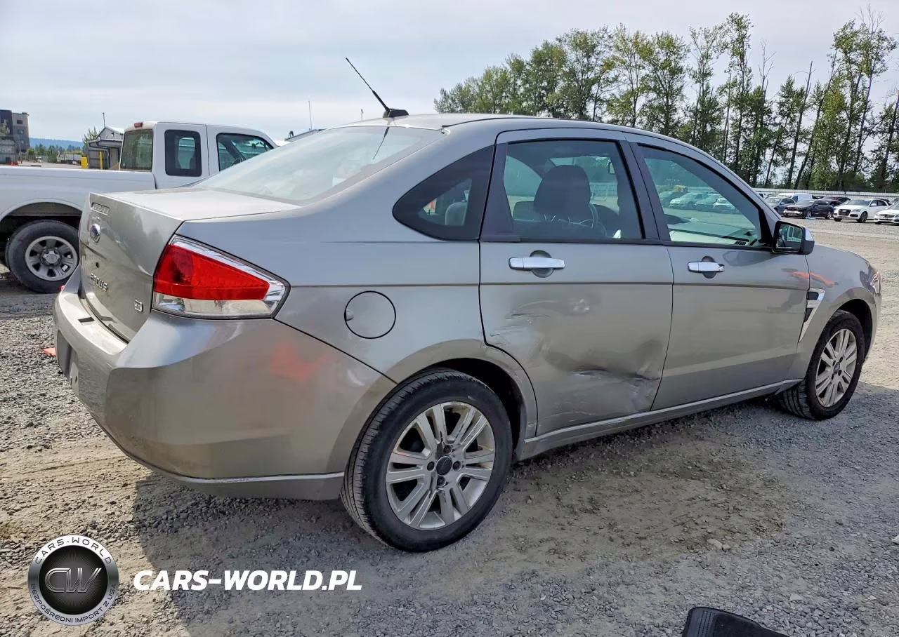 2008 Ford Focus Se VIN:1FAHP35N88W287140 - 3