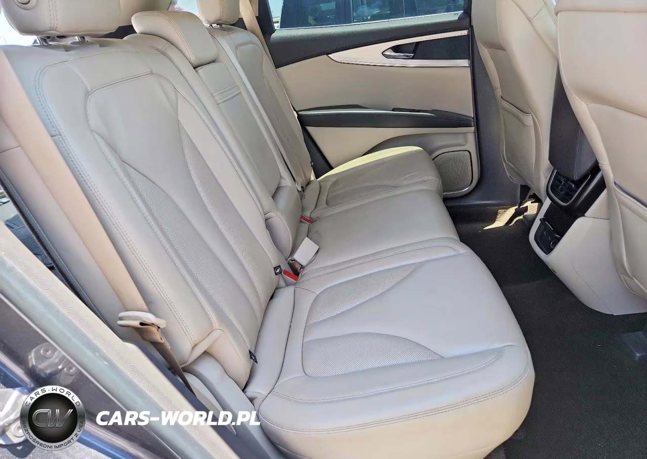 2020 Lincoln Nautilus VIN:2LMPJ6J90LBL29506 - 10