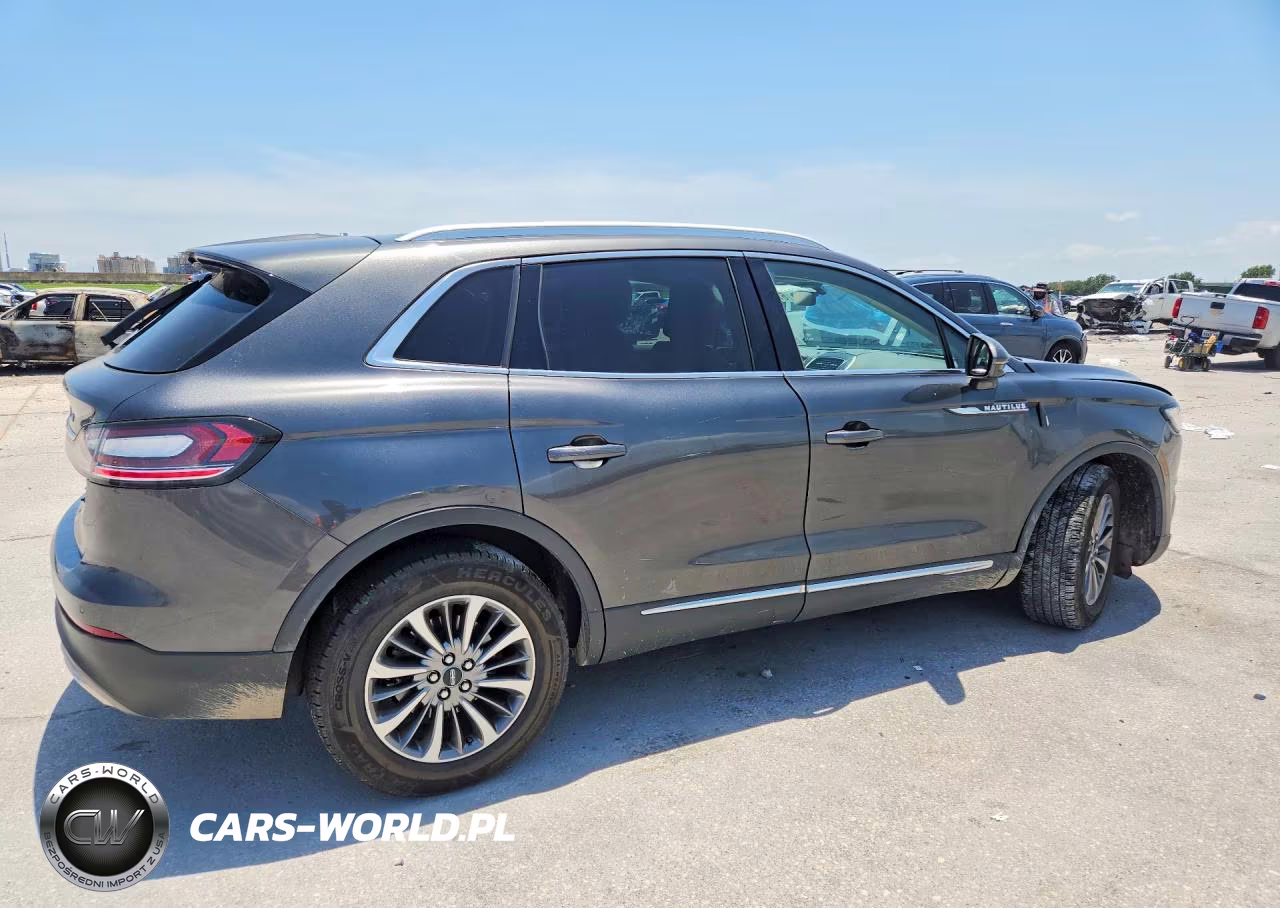 2020 Lincoln Nautilus VIN:2LMPJ6J90LBL29506 - 3