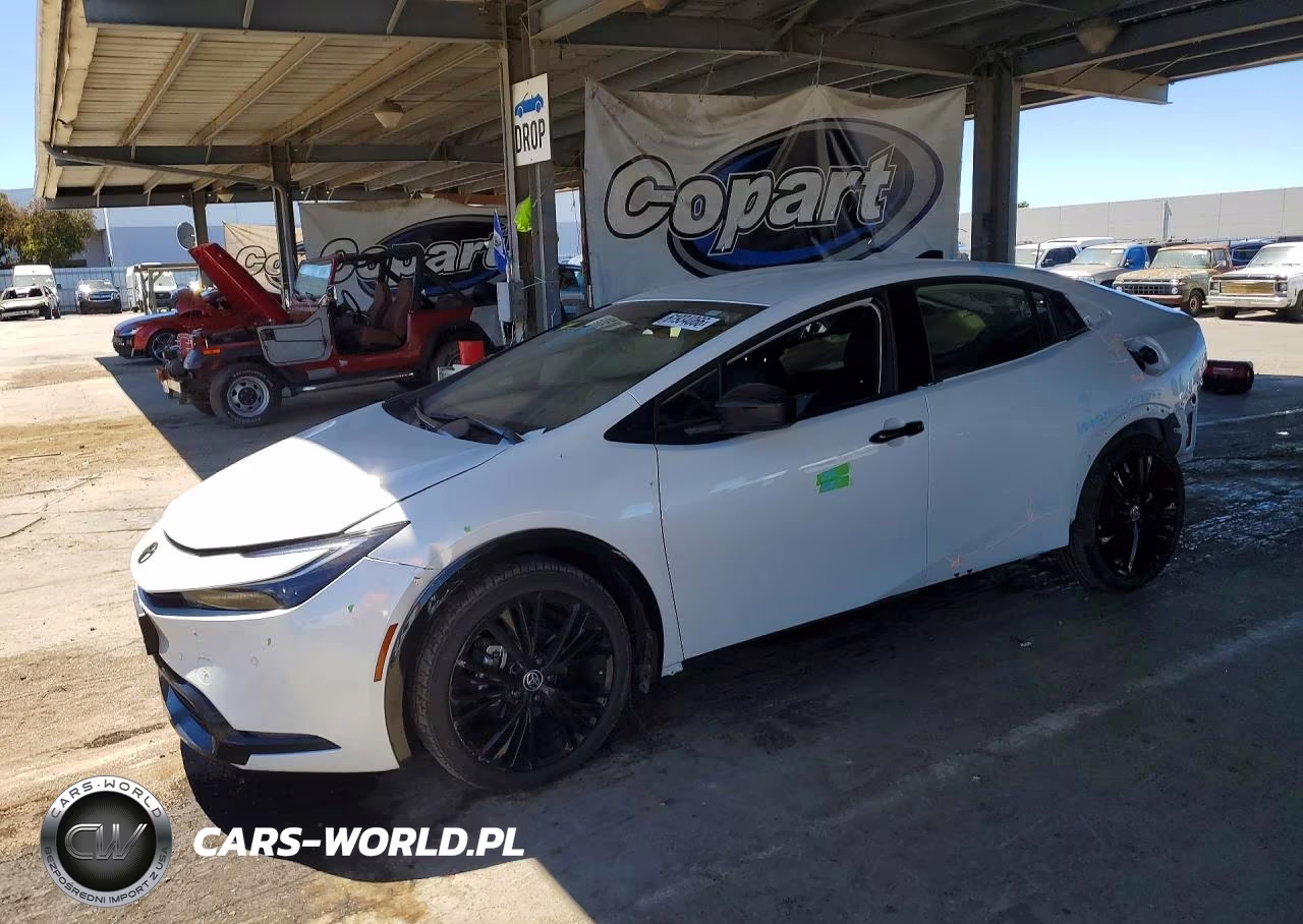 2025 Toyota Prius Nightshade – zdjęcie 1 z 13