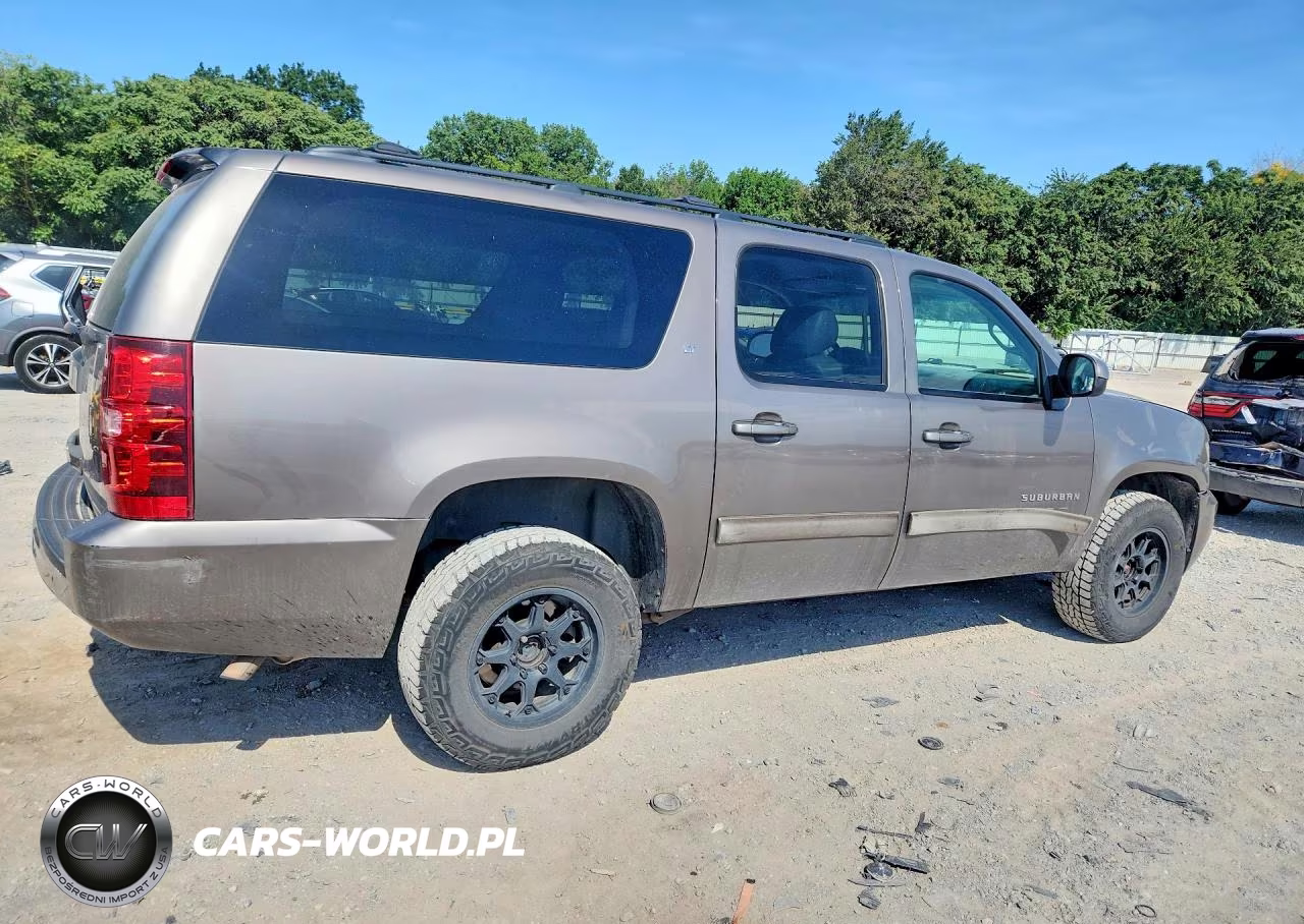 2012 Chevrolet Suburban K1500 Lt VIN:1GNSKJE75CR167413 - 3