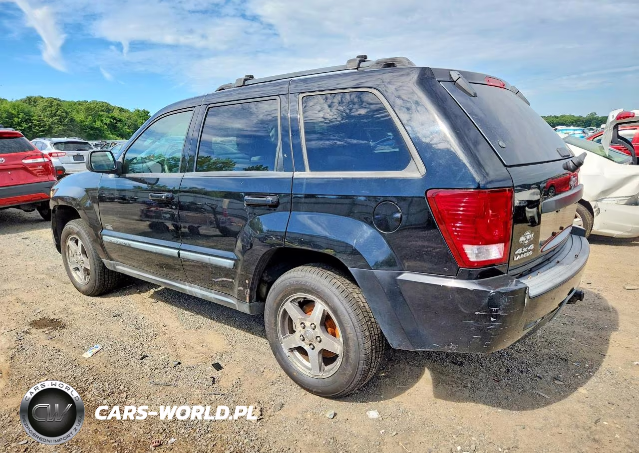 2007 Jeep Grand Cherokee Laredo VIN:1J8GR48K97C631414 - 2
