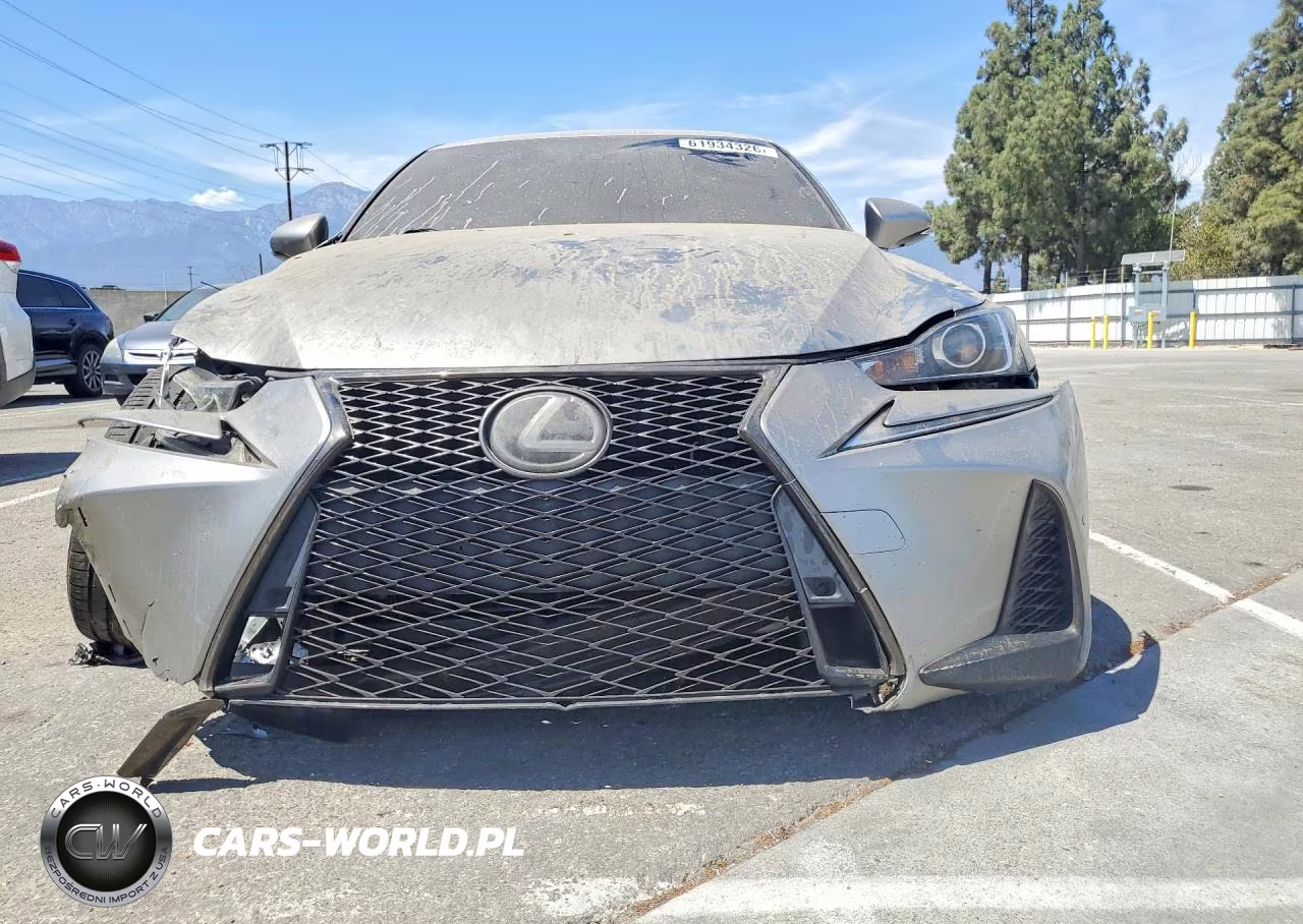 2018 Lexus Is 300 VIN:JTHBA1D24J5073270 - 5