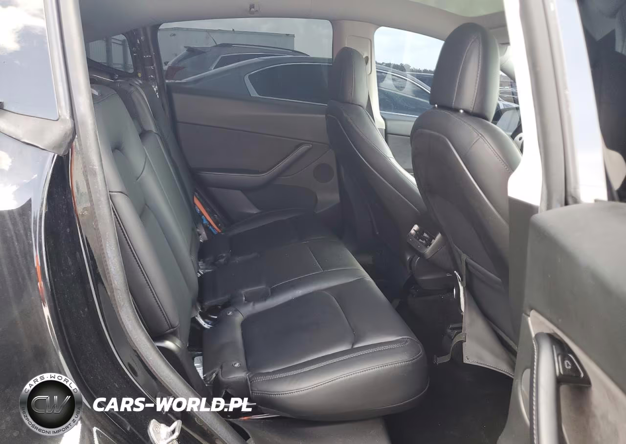 2020 Tesla Cybertruck VIN:5YJYGDEE2LF029838 - 10