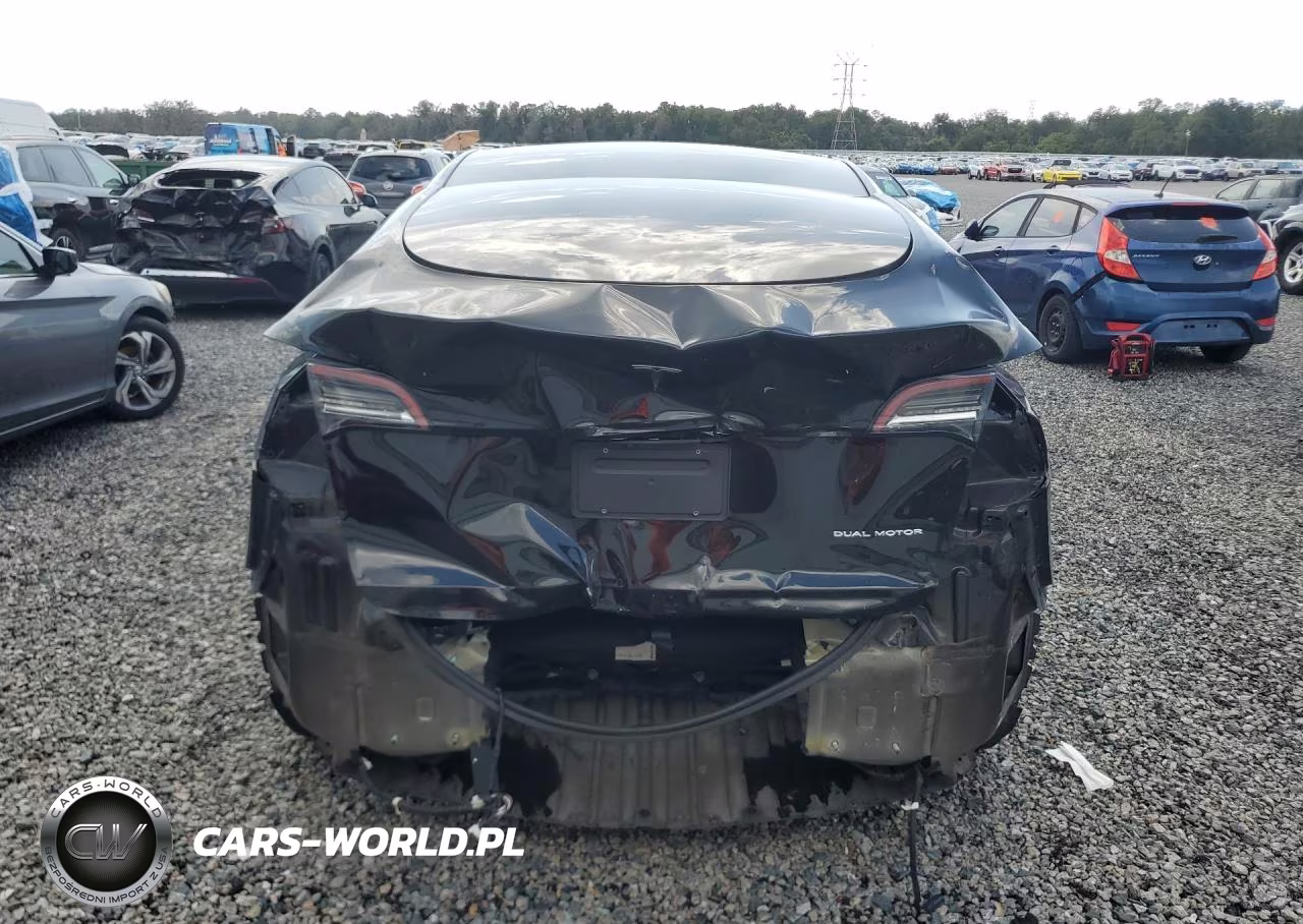 2020 Tesla Cybertruck VIN:5YJYGDEE2LF029838 - 6