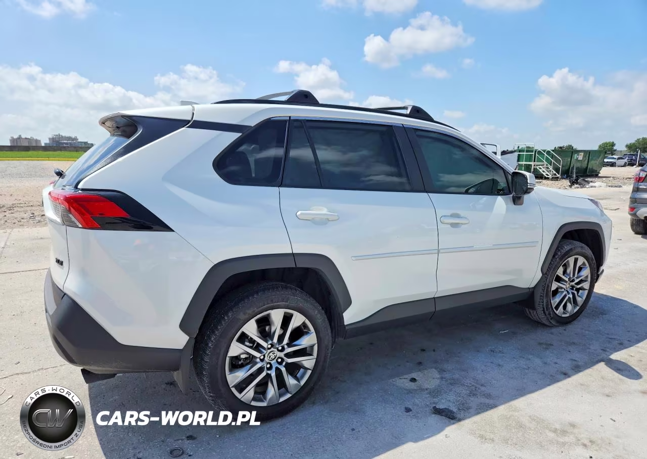 2025 Toyota Rav4 Xle Premium VIN:2T3C1RFV3SW394593 - 3