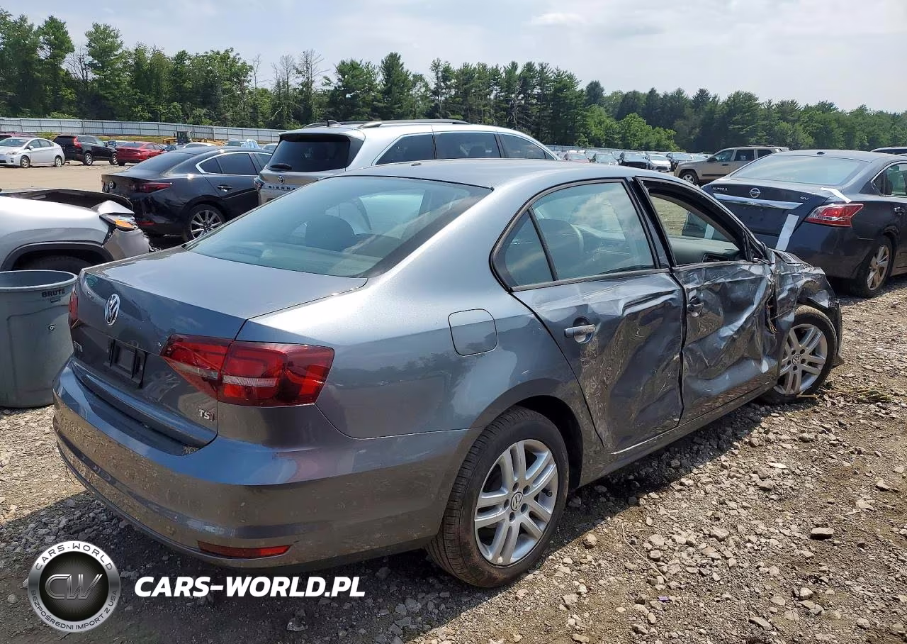 2018 Volkswagen Jetta S VIN:3VW2B7AJXJM220714 - 3