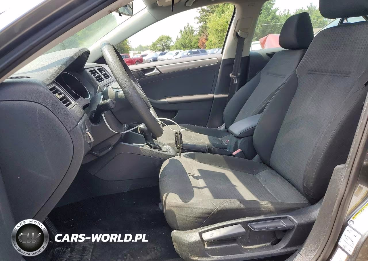 2018 Volkswagen Jetta S VIN:3VW2B7AJXJM220714 - 7