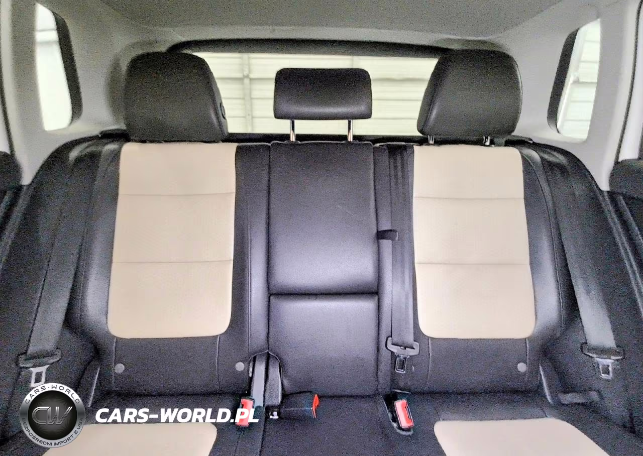 2017 Volkswagen Tiguan VIN:WVGRV7AX2HW508312 - 10