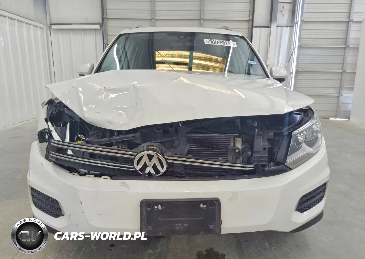 2017 Volkswagen Tiguan VIN:WVGRV7AX2HW508312 - 5