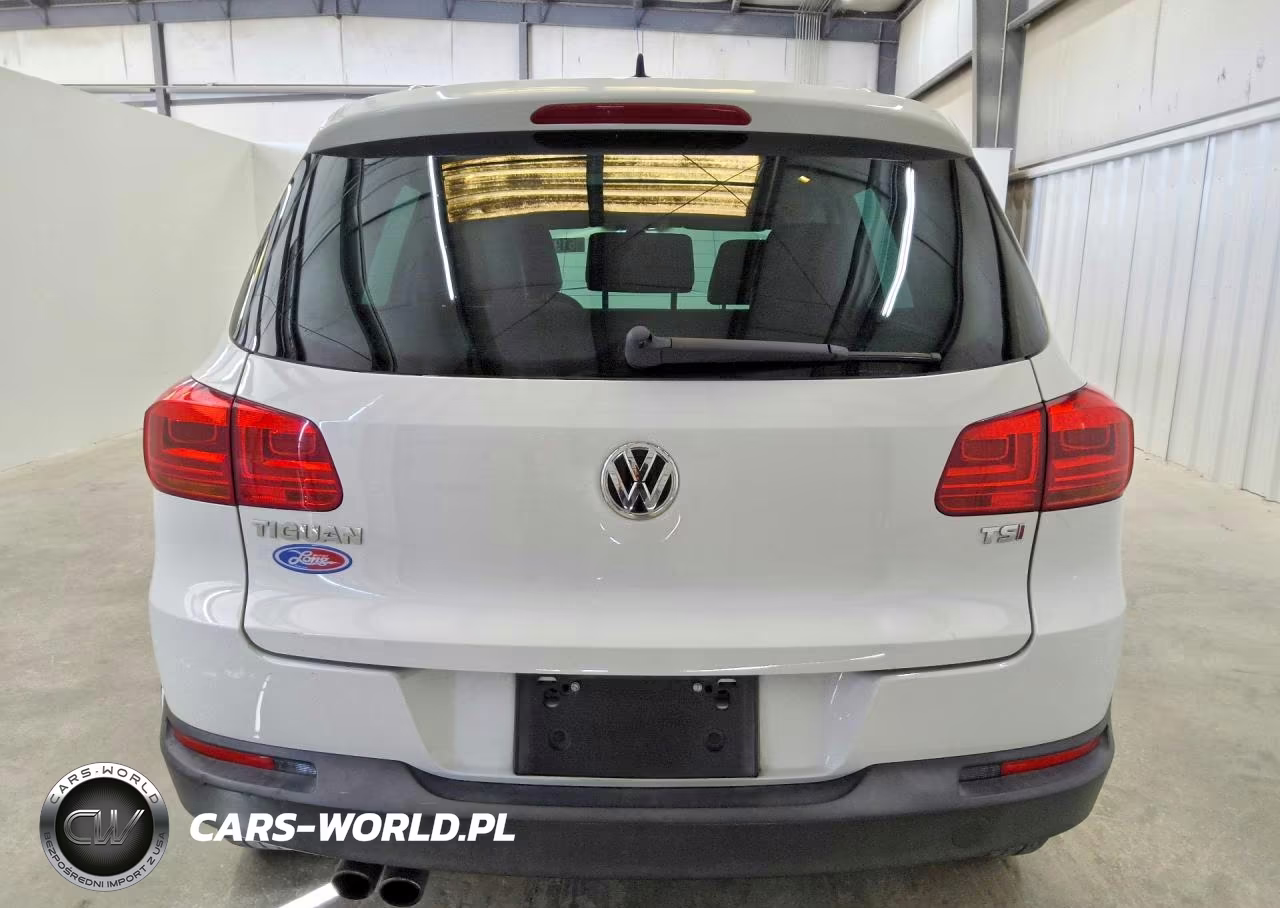 2017 Volkswagen Tiguan VIN:WVGRV7AX2HW508312 - 6