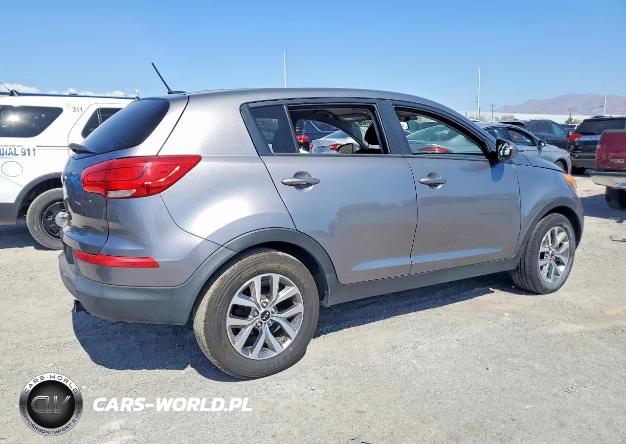 2016 Kia Sportage Lx VIN:KNDPB3AC5G7827951 - 3