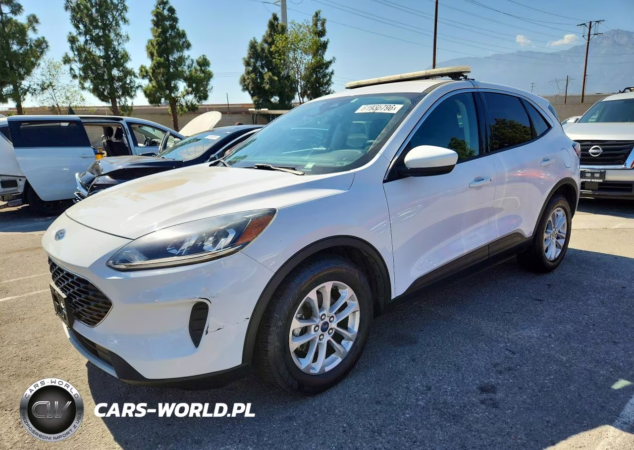 2021 Ford Escape Se