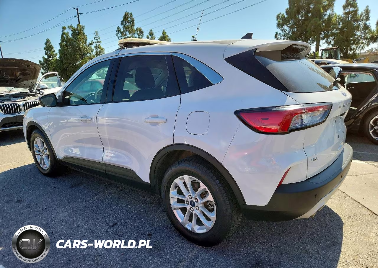 2021 Ford Escape Se VIN:1FMCU0G65MUA42699 - 2