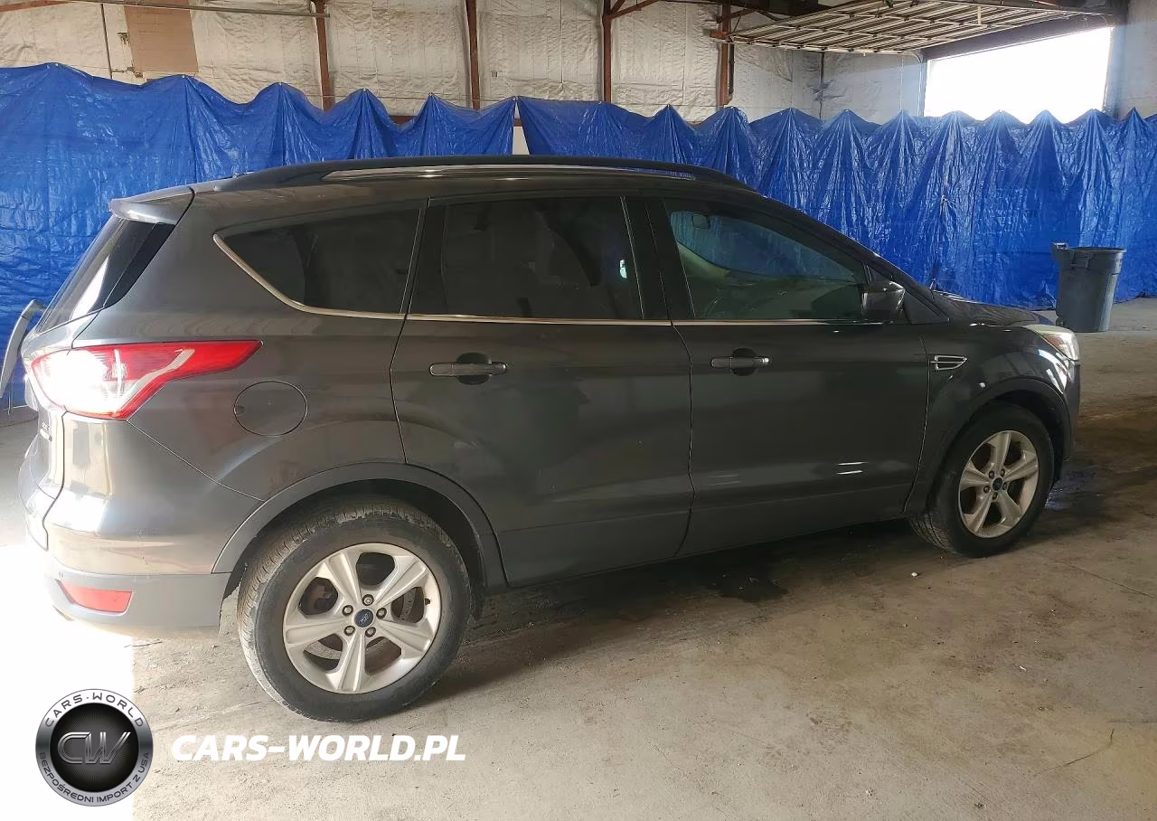 2015 Ford Escape Se VIN:1FMCU9GX9FUA90447 - 3