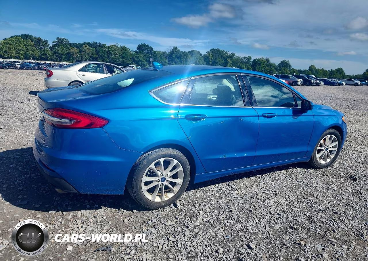 2019 Ford Fusion Se VIN:3FA6P0HD9KR279888 - 3