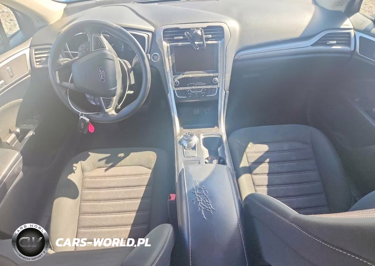 2019 Ford Fusion Se VIN:3FA6P0HD9KR279888 - 8