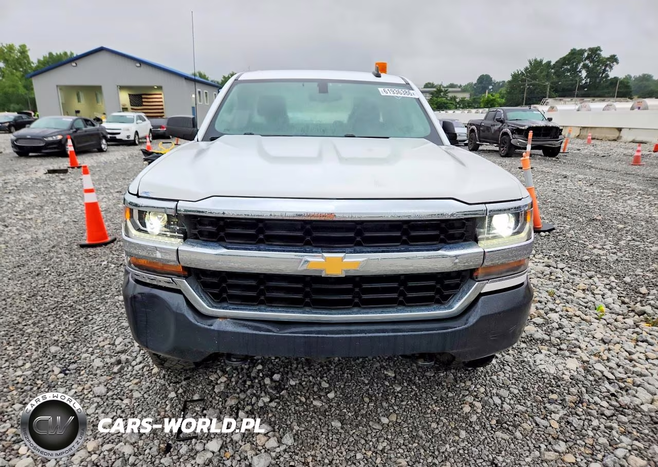 2017 Chevrolet Silverado K1500 VIN:1GCVKNEC6HZ359344 - 5