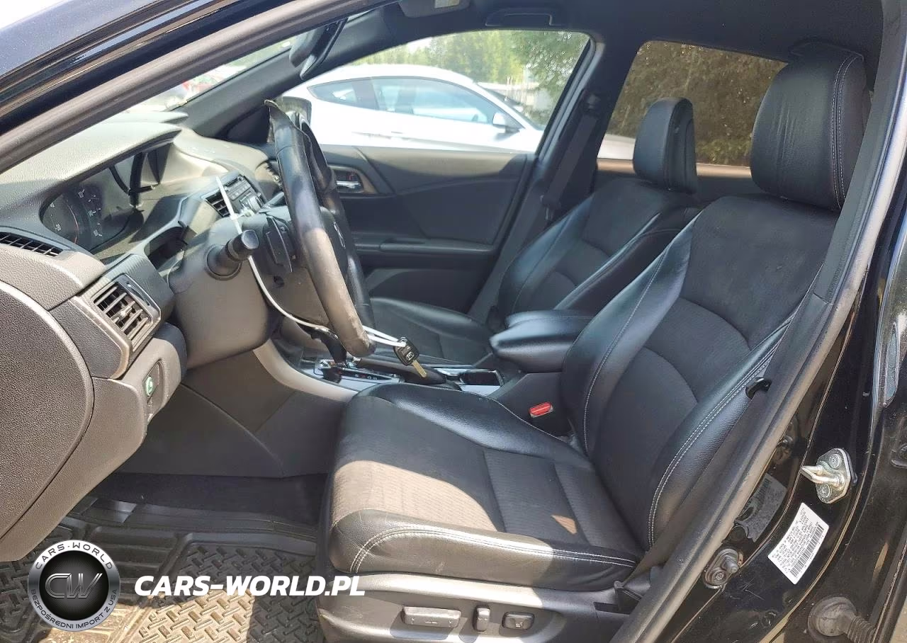 2017 Honda Accord Sport VIN:1HGCR2F54HA125494 - 7
