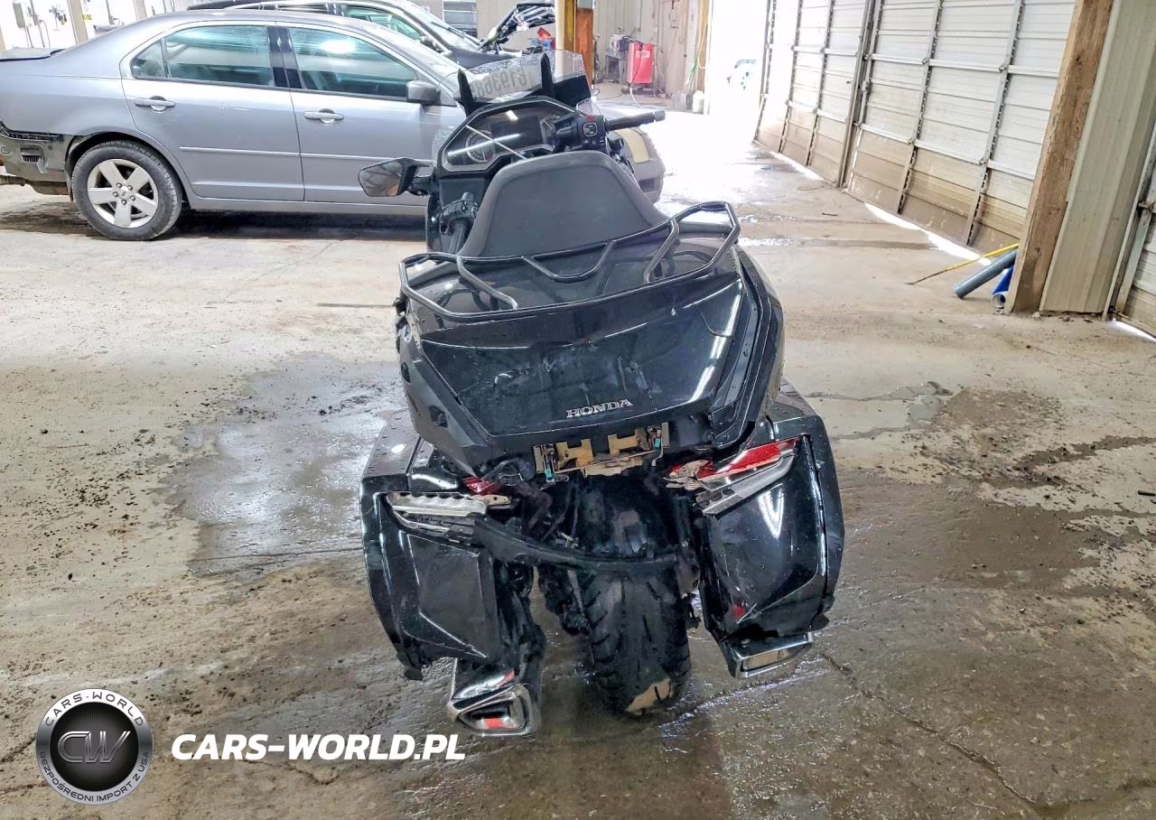 2019 Honda Gl1800 D VIN:JH2SC7956KK100657 - 4